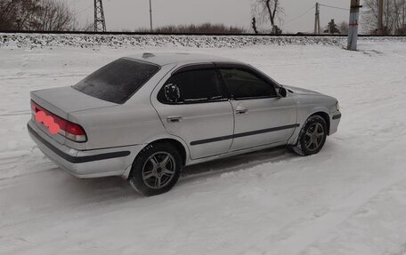 Nissan Sunny B15, 2000 год, 290 000 рублей, 3 фотография