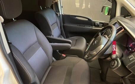 Nissan Serena III, 2010 год, 1 600 000 рублей, 9 фотография