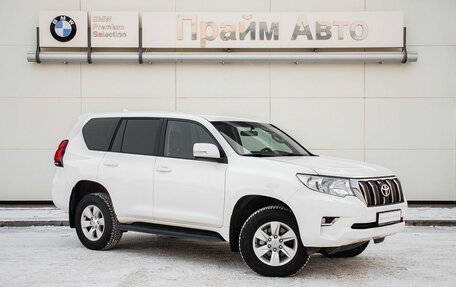 Toyota Land Cruiser Prado 150 рестайлинг 2, 2018 год, 5 237 000 рублей, 23 фотография