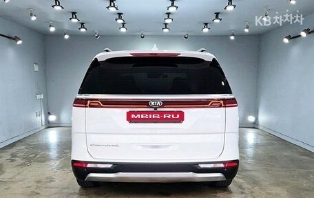 KIA Carnival, 2021 год, 3 400 000 рублей, 4 фотография