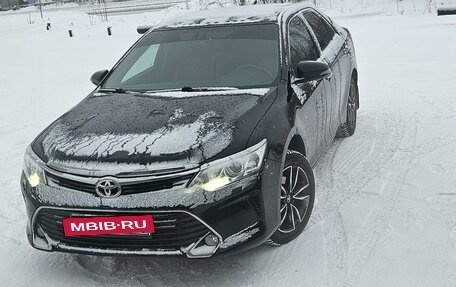 Toyota Camry, 2016 год, 2 450 000 рублей, 8 фотография