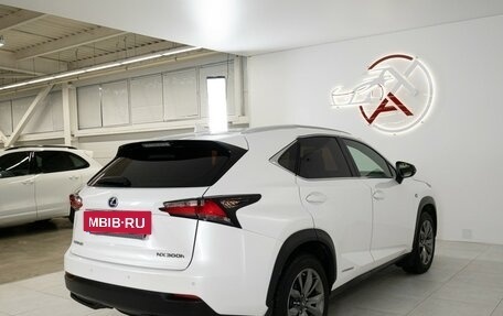 Lexus NX I, 2014 год, 3 295 000 рублей, 7 фотография