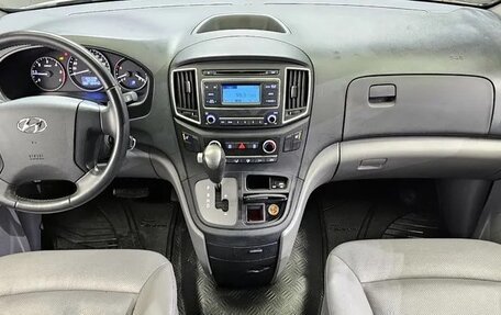 Hyundai Grand Starex Grand Starex I рестайлинг 2, 2021 год, 2 555 500 рублей, 6 фотография