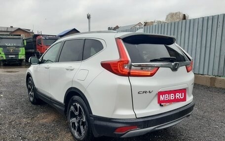 Honda CR-V IV, 2019 год, 3 400 000 рублей, 4 фотография