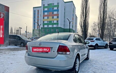 Volkswagen Polo VI (EU Market), 2011 год, 783 000 рублей, 2 фотография