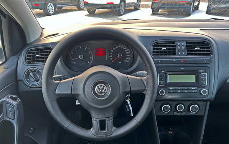 Volkswagen Polo VI (EU Market), 2011 год, 783 000 рублей, 15 фотография