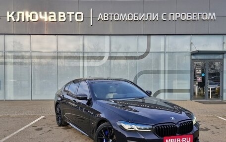 BMW 5 серия, 2021 год, 7 000 000 рублей, 4 фотография