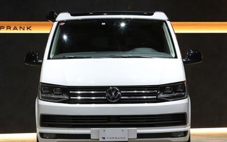 Volkswagen California T6, 2016 год, 9 000 000 рублей, 2 фотография