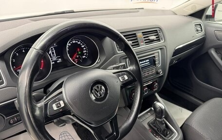 Volkswagen Jetta VI, 2018 год, 1 550 000 рублей, 6 фотография