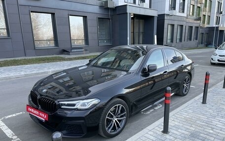 BMW 5 серия, 2021 год, 4 200 000 рублей, 4 фотография