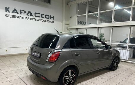 KIA Rio II, 2011 год, 650 000 рублей, 2 фотография