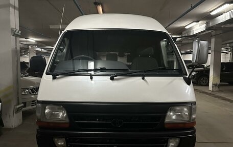 Toyota HiAce H100, 2001 год, 1 200 000 рублей, 22 фотография