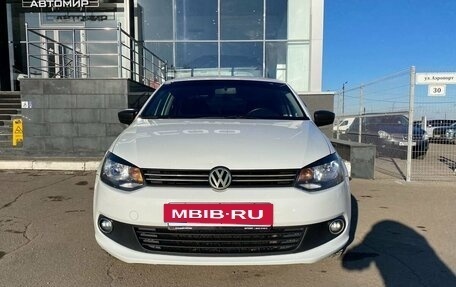 Volkswagen Polo VI (EU Market), 2014 год, 900 000 рублей, 2 фотография