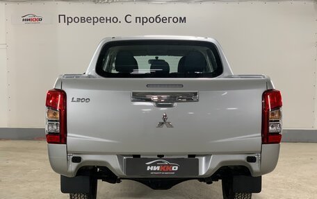 Mitsubishi L200 IV рестайлинг, 2022 год, 4 339 000 рублей, 4 фотография