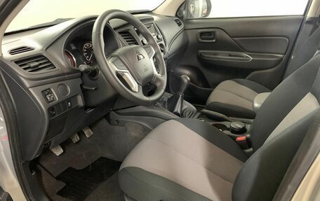 Mitsubishi L200 IV рестайлинг, 2022 год, 4 339 000 рублей, 7 фотография