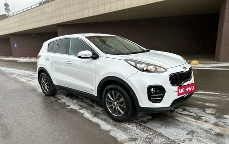 KIA Sportage IV рестайлинг, 2017 год, 2 495 000 рублей, 2 фотография