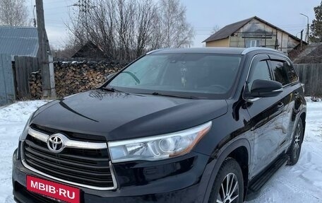 Toyota Highlander III, 2014 год, 3 300 000 рублей, 1 фотография