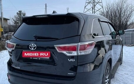 Toyota Highlander III, 2014 год, 3 300 000 рублей, 6 фотография