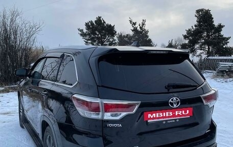 Toyota Highlander III, 2014 год, 3 300 000 рублей, 7 фотография