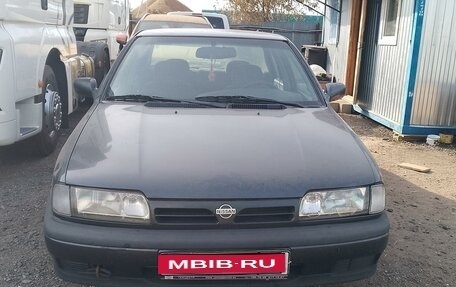 Nissan Primera II рестайлинг, 1994 год, 180 000 рублей, 1 фотография