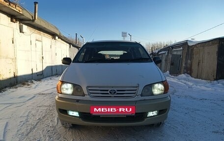 Toyota Ipsum II, 1997 год, 600 000 рублей, 5 фотография