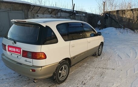 Toyota Ipsum II, 1997 год, 600 000 рублей, 4 фотография