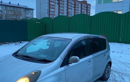 Nissan Note II рестайлинг, 2005 год, 495 000 рублей, 30 фотография