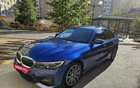 BMW 3 серия, 2019 год, 4 250 000 рублей, 24 фотография