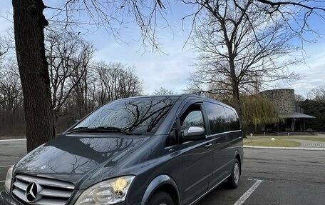 Mercedes-Benz Viano, 2010 год, 2 500 000 рублей, 1 фотография