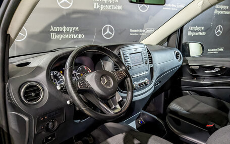 Mercedes-Benz Vito, 2017 год, 3 693 000 рублей, 15 фотография