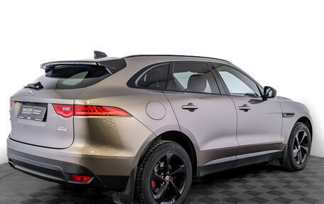 Jaguar F-Pace, 2017 год, 3 100 000 рублей, 5 фотография