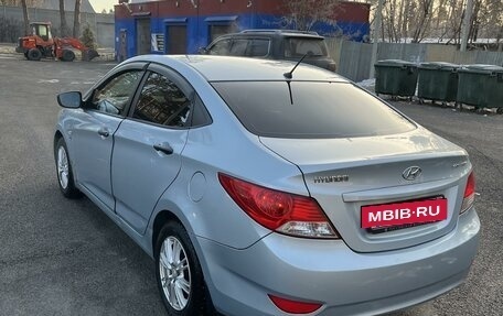 Hyundai Solaris II рестайлинг, 2011 год, 715 000 рублей, 10 фотография