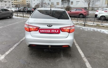 KIA Rio III рестайлинг, 2013 год, 780 000 рублей, 4 фотография