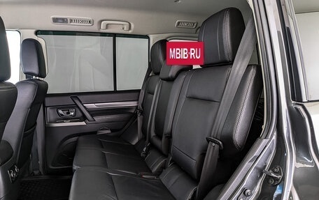 Mitsubishi Pajero IV, 2018 год, 3 850 000 рублей, 18 фотография