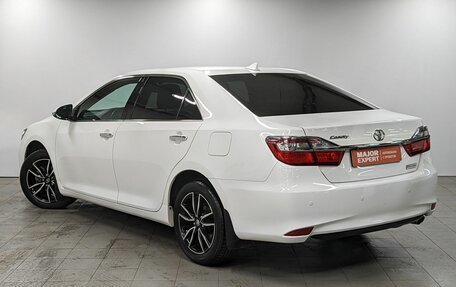 Toyota Camry, 2017 год, 2 690 000 рублей, 7 фотография