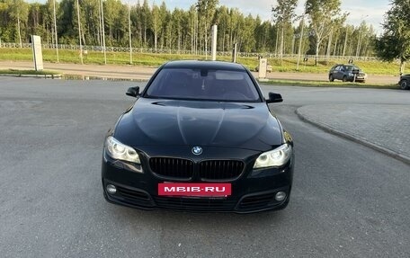 BMW 5 серия, 2015 год, 2 290 000 рублей, 2 фотография