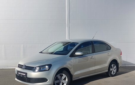 Volkswagen Polo VI (EU Market), 2011 год, 845 000 рублей, 1 фотография