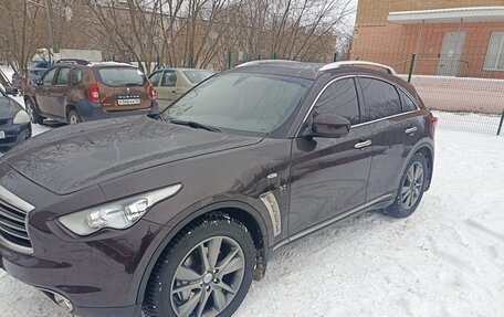 Infiniti QX70, 2014 год, 2 500 000 рублей, 5 фотография