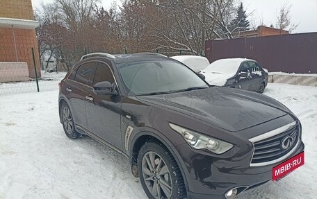 Infiniti QX70, 2014 год, 2 500 000 рублей, 4 фотография