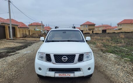 Nissan Pathfinder, 2011 год, 1 920 000 рублей, 2 фотография