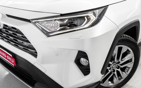 Toyota RAV4, 2021 год, 3 757 000 рублей, 13 фотография