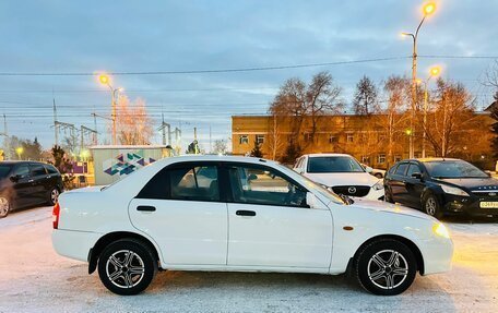 Mazda Familia, 2002 год, 399 999 рублей, 5 фотография