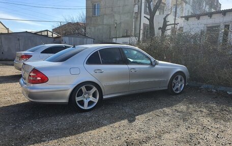 Mercedes-Benz E-Класс, 2005 год, 900 000 рублей, 11 фотография