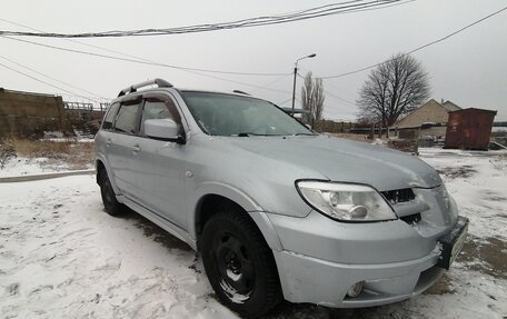 Mitsubishi Outlander III рестайлинг 3, 2008 год, 730 000 рублей, 13 фотография