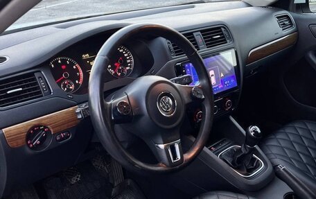 Volkswagen Jetta VI, 2012 год, 675 000 рублей, 10 фотография