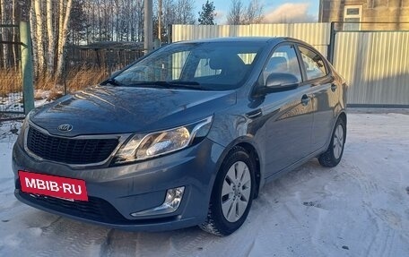 KIA Rio III рестайлинг, 2013 год, 880 000 рублей, 4 фотография