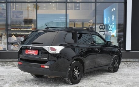 Mitsubishi Outlander III рестайлинг 3, 2014 год, 1 730 000 рублей, 5 фотография