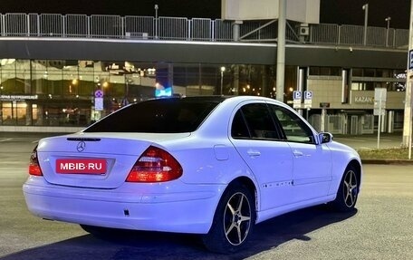 Mercedes-Benz E-Класс, 2003 год, 570 000 рублей, 3 фотография