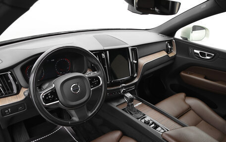 Volvo XC60 II, 2020 год, 3 825 000 рублей, 7 фотография