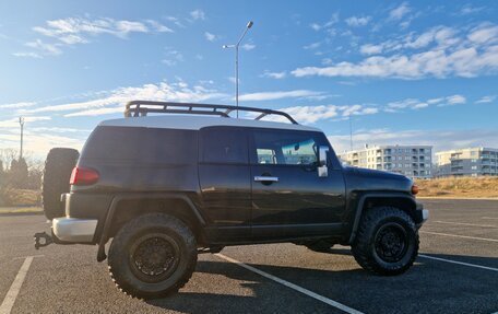 Toyota FJ Cruiser, 2006 год, 2 600 000 рублей, 4 фотография